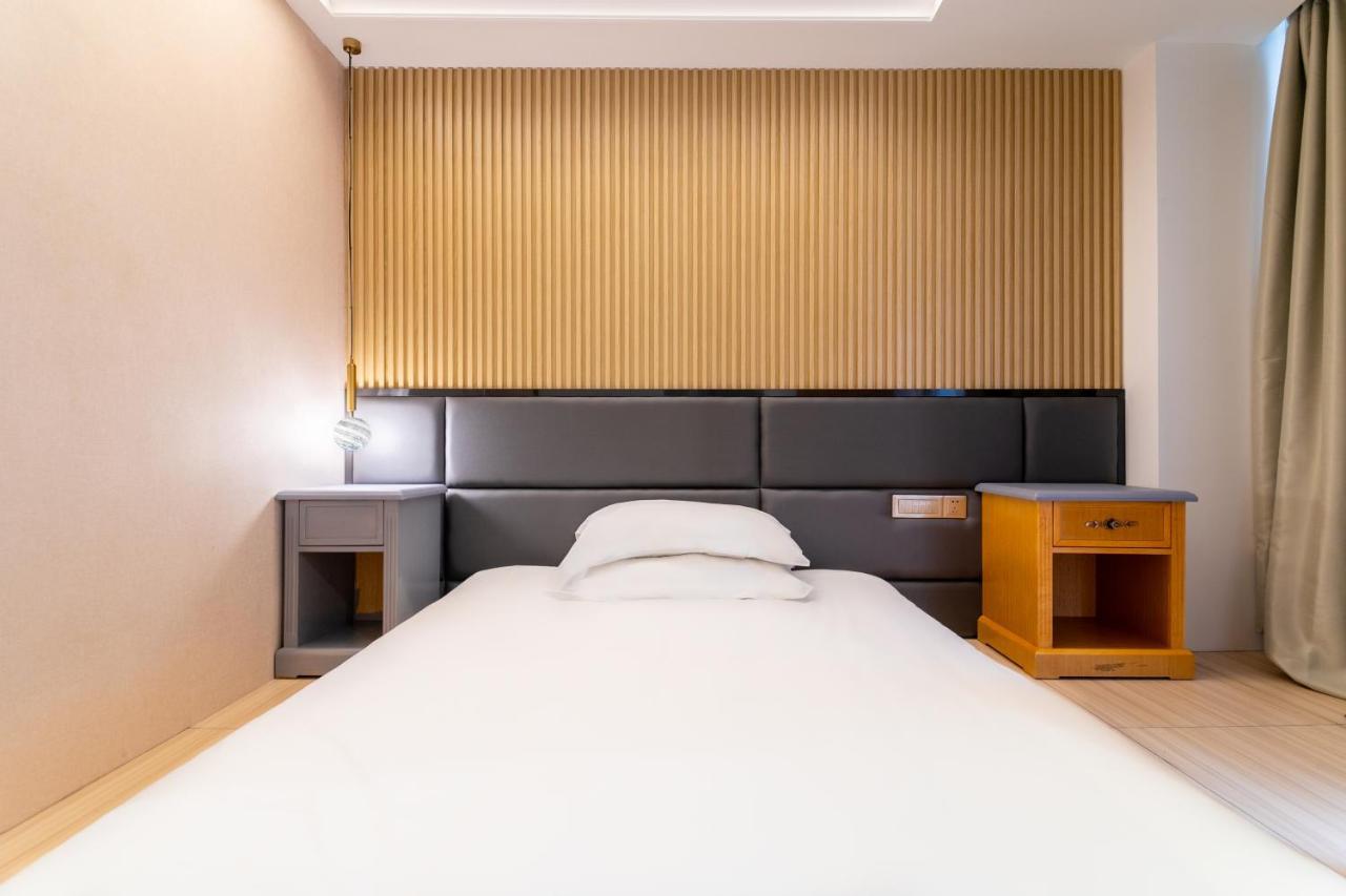 Puzzle Hotel - Zhongshan 8Th Road Chenjiaci Subway Station Branch Canton Extérieur photo
